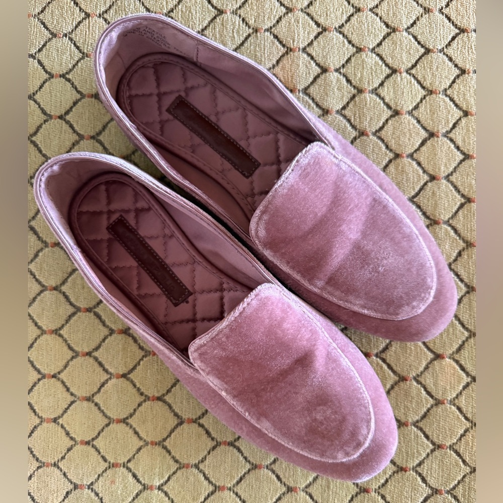 Banana Republic Blush Dusty Pink Velvet Demi Smoking Loafers